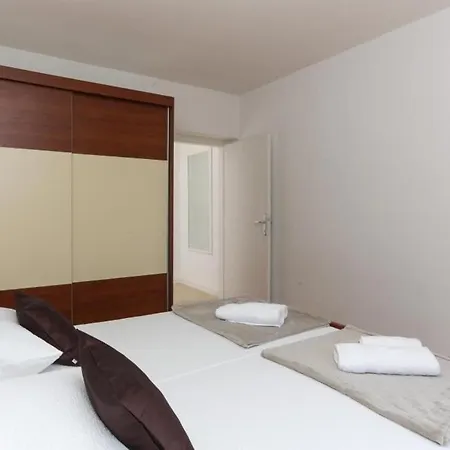Ambience - One-bedroom With Balcony *